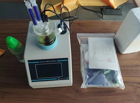浙江研一新能源再添一臺V-310S卡爾費休水分測定儀用于檢測鋰電池原料 浙江研一新能源再添一臺V-310S卡爾費休水分測定儀用于檢測鋰電池原料